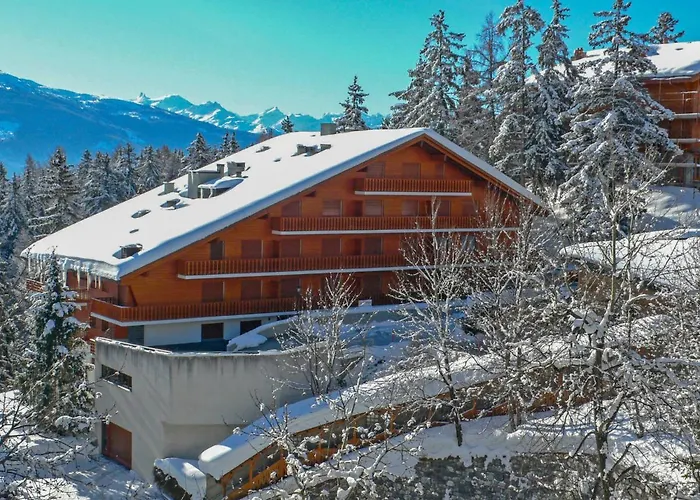 Les Faverges.3 شقة