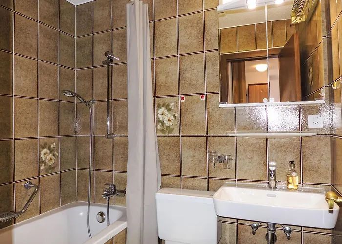 Les Faverges.3 شقة *