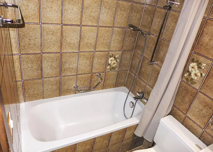 Les Faverges 5 By Interhome * 克莱恩 蒙塔纳